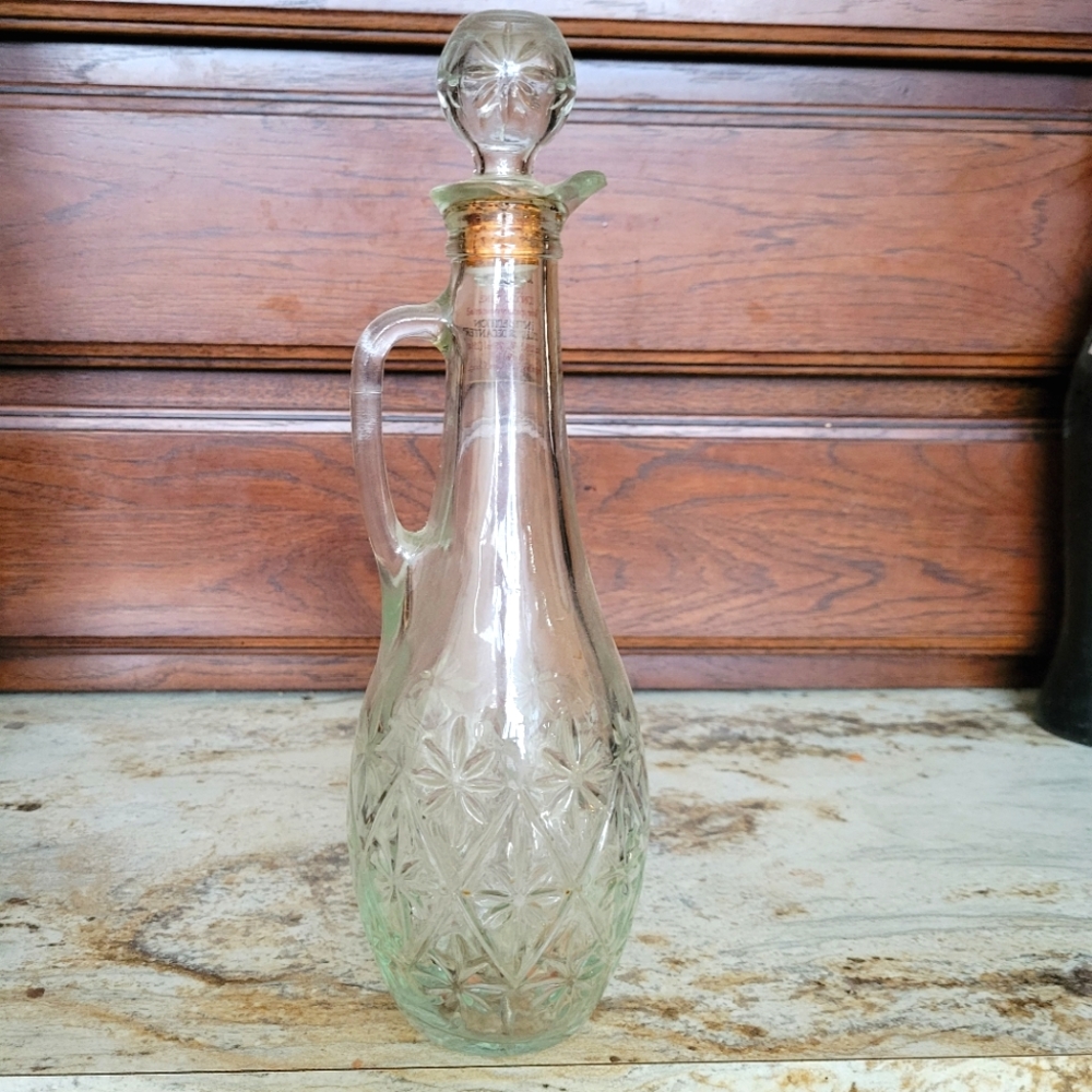Vintage Wine Decanter Mogen David Limited Edition Crystal Collector Bottle 12.5"